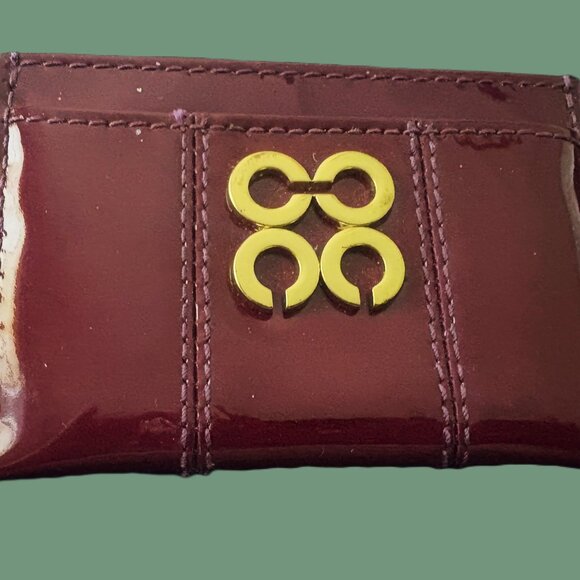 Coach Burgundy Patent Leather Card Holder with Gold Hardware NWOT - Picture 5 of 8
